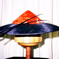 hat32